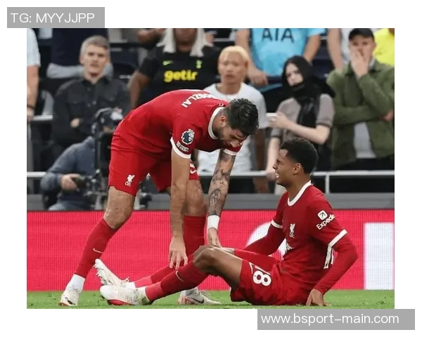 中超激战利物浦大胜巴萨乌龙球引发全场争议与热议